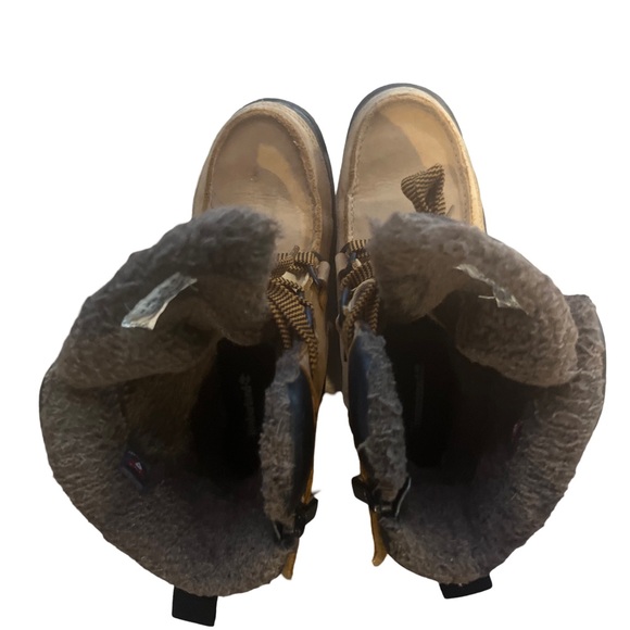 Timberland boots Size 3 - Picture 4 of 6